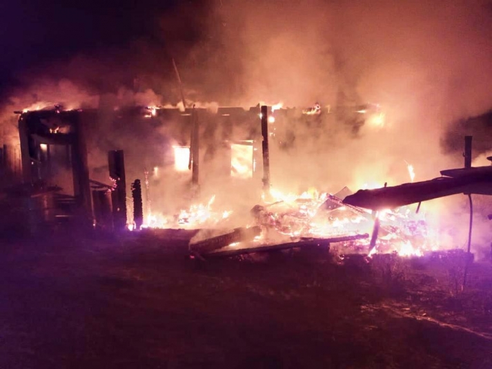 Двое мужчин погибли на пожаре в Черемховском районе Иркутской области