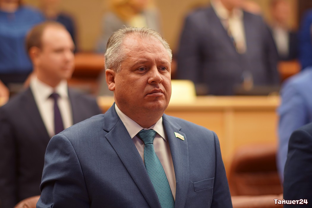 Депутат Заксобрания Виктор Шпаков 2 декабря проведёт дистанционный приём граждан