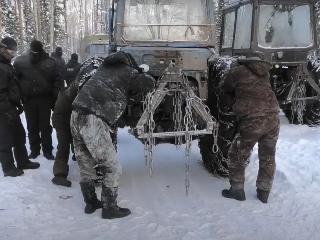 С поличным задержали чёрных лесорубов в Иркутской области (видео)