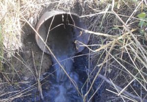 Стоки очистных сооружений загрязняют реку Кутулик в Аларском районе