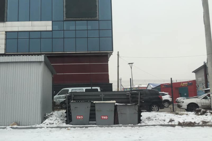 В Иркутске ежедневно проверяют санитарное состояние контейнерных площадок при торговых центрах