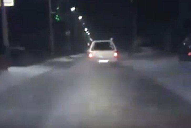 В Свирске после погони задержали нетрезвого водителя Subaru Forester