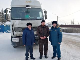 В Качугском районе сотрудники МЧС спасли дальнобойщика от гибели на морозе