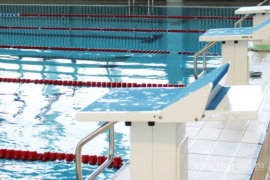В Братске выросли цены на посещение бассейнов и другие услуги муниципальных спортивных комплексов