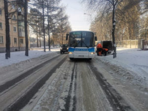 Маршрутный автобус сбил пешехода в Ангарске
