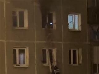 В Иркутске из горящего дома эвакуировали 10 жильцов