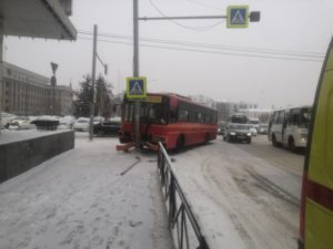 Семь детей пострадали в ДТП в Иркутске и Иркутском районе за два дня