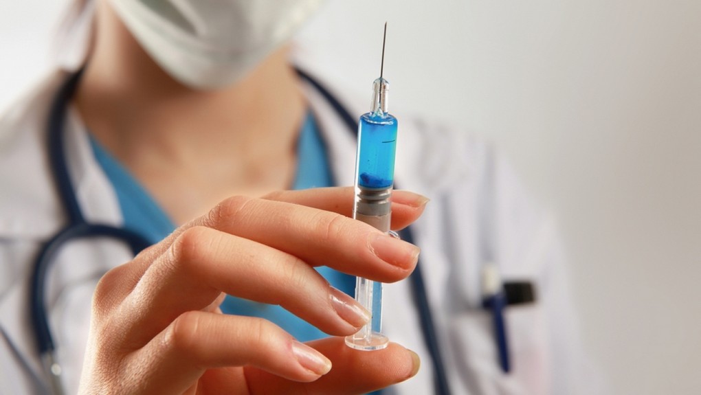 Кобзев подписал распоряжение об организации вакцинации в Иркутской области