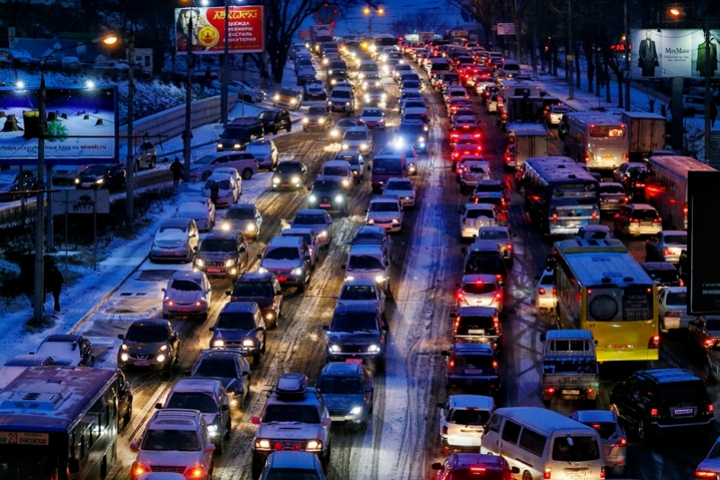 Можете ездить без прав! Первый регион в России объявил об отмене "корочек" для водителей