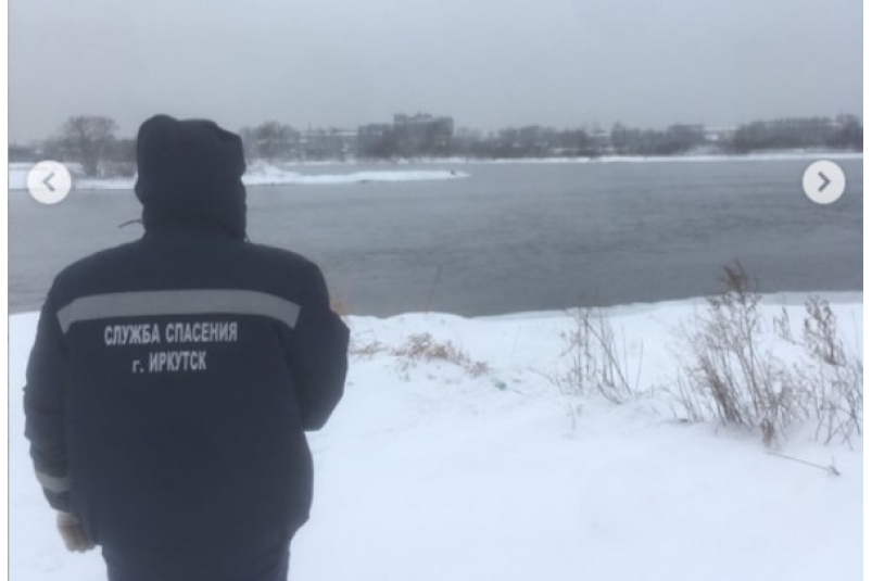Мужчина 11 часов ждал спасения на острове на Ангаре в Иркутске