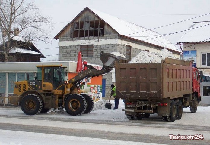 Администрация Тайшета рассказала, кто и где должен убирать снег
