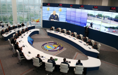 Глава МЧС потребовал обеспечить безопасность турмаршрутов на Байкале