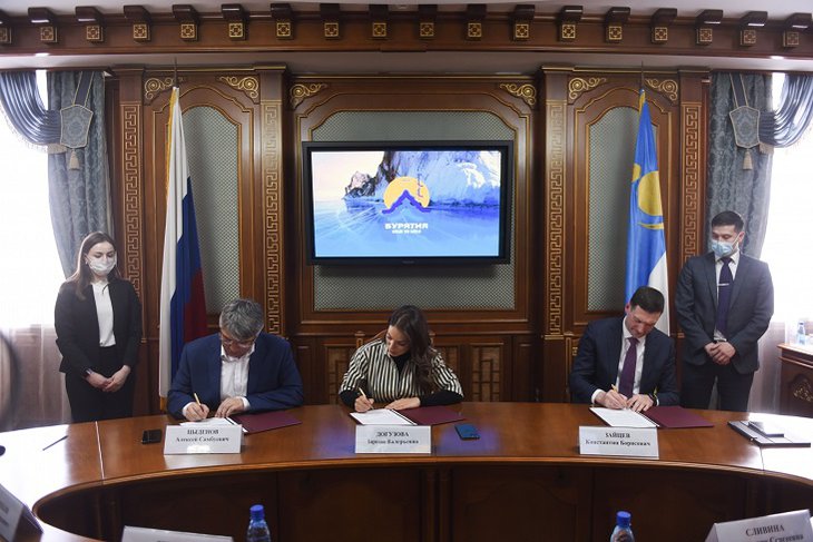 Иркутская область и Республика Бурятия подписали протокол о развитии туризма на Байкале