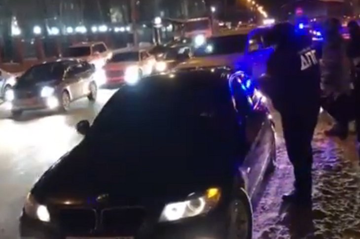 Авто с поддельными номерами и пьяных водителей задержали на сплошных проверках ГИБДД на Лермонтова