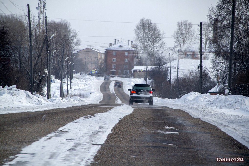 Администрация Тайшета обещает за две недели вывезти из города 6 000 тонн снега