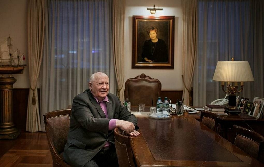 К 90-летию М.С. Горбачёва. Стоит послушать дедушку
