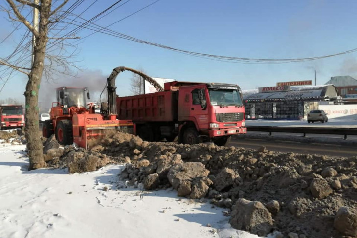 140 тысяч тонн снега вывезли с улиц Иркутска с начала 2021 года