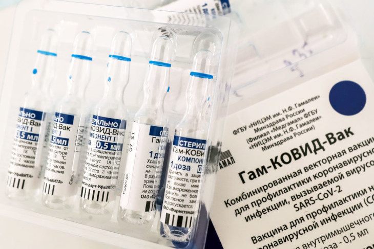 72 тысячи жителей Иркутской области привились первым компонентом вакцины от COVID-19