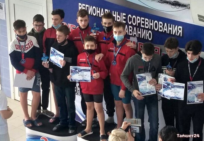 Бирюсинские пловцы вернулись из Братска с медалями