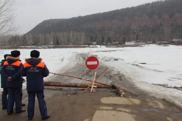 Весне дорогу: ещё три ледовых переправы закрыли в Приангарье