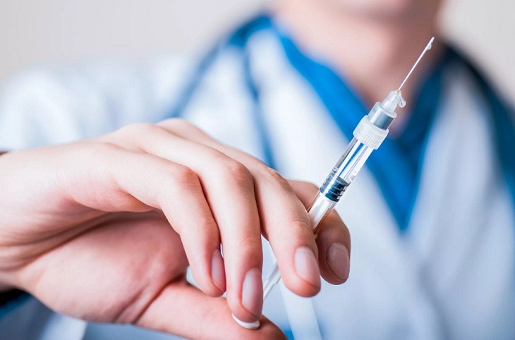 Очередная партия вакцины от коронавируса поступила в Иркутскую область
