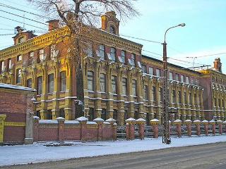 На "Авито" продают комплекс зданий иркутского ликероводочного завода "Кедр"
