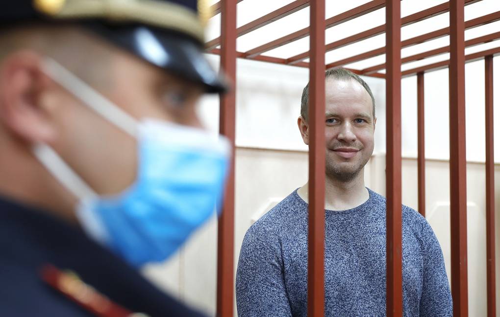 Сын бывшего губернатора Андрей Левченко останется в СИЗО до конца мая