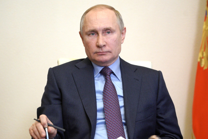 Владимир Путин подписал закон о президентских сроках