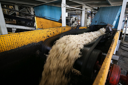 Правительство выделит миллиарды рублей производителям сахара и масла