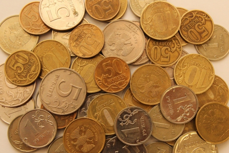 Эксперты объяснили, зачем у россиян забирают монеты и почему не надо отдавать