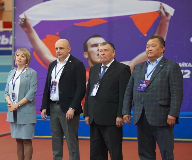 Сергей Сокол: "Единая Россия" поддерживает развитие спорта в Иркутской области