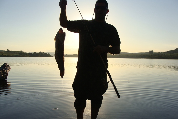 Запрет на лов рыбы установили в Иркутской области