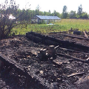 Останки семи человек найдены в сгоревшем доме в Братске