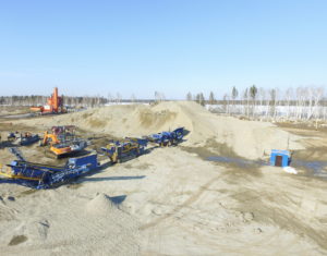 Дорожники продолжают строительство нового участка трассы Р-255 в обход Усолья-Сибирского