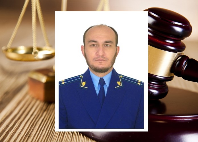 Бывшего районного прокурора в Красноярском крае будут судить за взятку и прослушку подчиненных