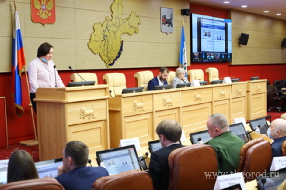 Развитие наставничества в Приангарье обсудили религиозные и общественные организации на круглом столе в Законодательном Собрании