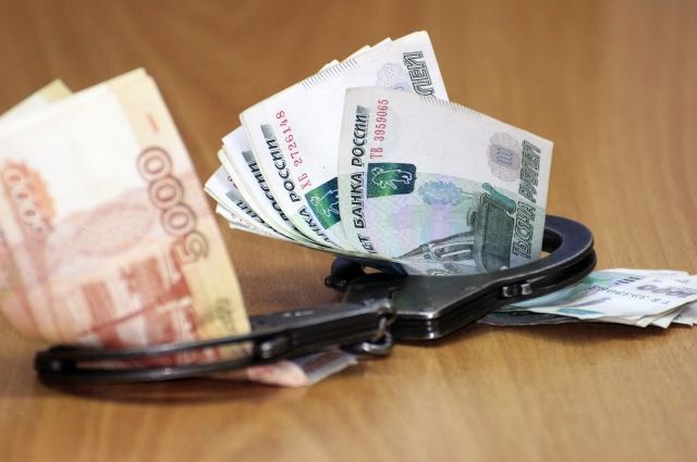 Житель Иркутского района попытался дать полумиллионную взятку полицейскому