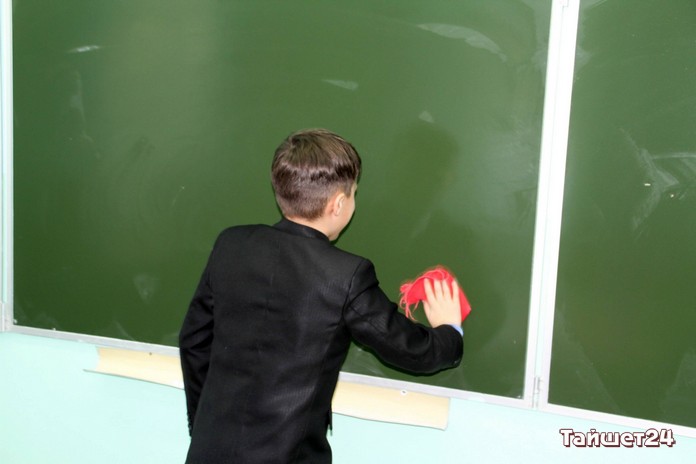 Школы и детские сады в Иркутской области не будут работать с 1 по 10 мая