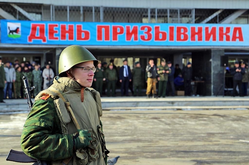 В России собираются ужесточить правила воинского учета