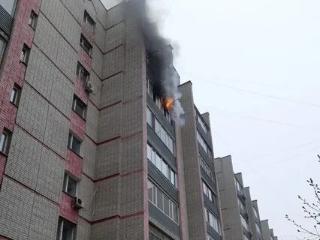 Братчанина вытащили из 7-этажного горящего дома