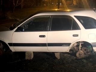 Полиция Иркутска с поличным задержала подозреваемого в краже автомобильных колес