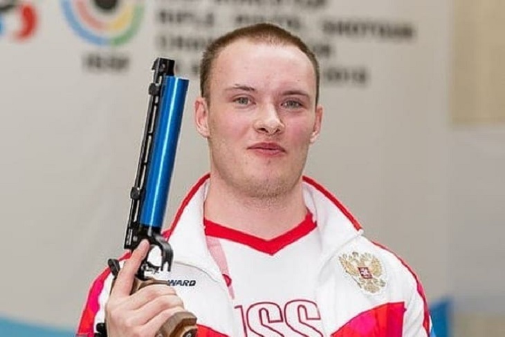 Иркутянин Артём Черноусов завоевал четыре золотых медали на всероссийских соревнованиях по стрельбе