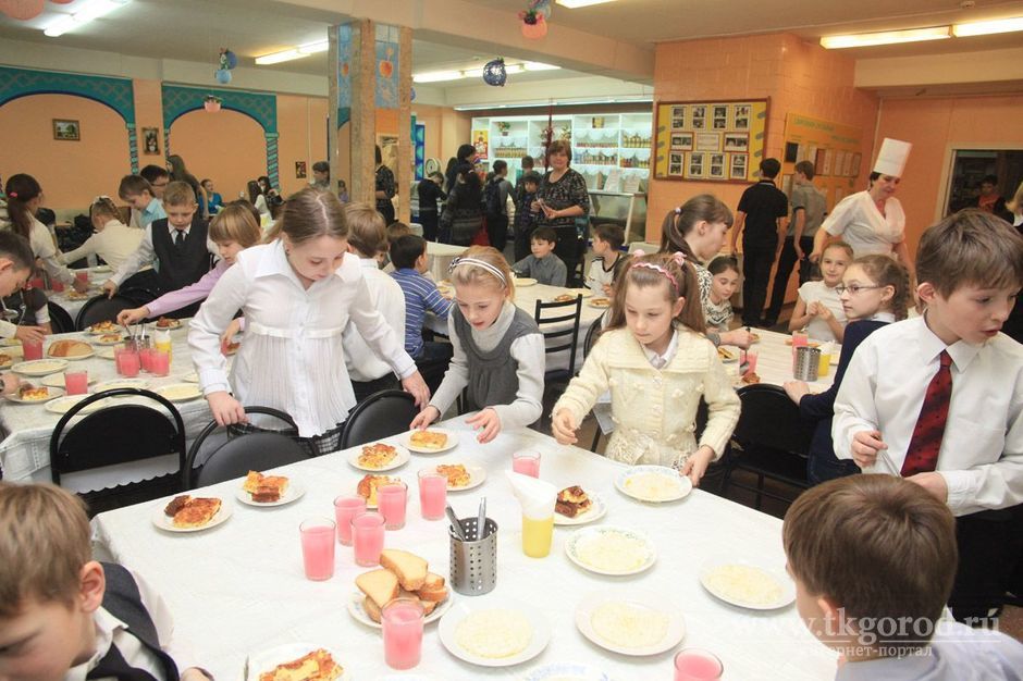 По поручению губернатора Приангарья в школах региона подвели итоги мониторинга качества школьного питания