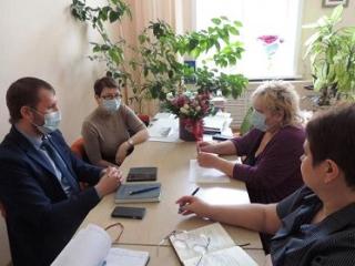 Депутат ЗС Дмитрий Тютрин добивается выделения отдельного здания Сменной школе в Ангарске