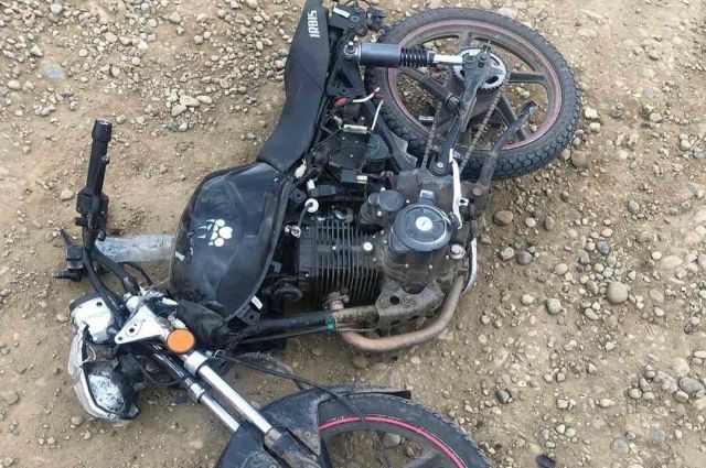 Пьяная школьница упала с мотоцикла и получила травмы в Иркутской области