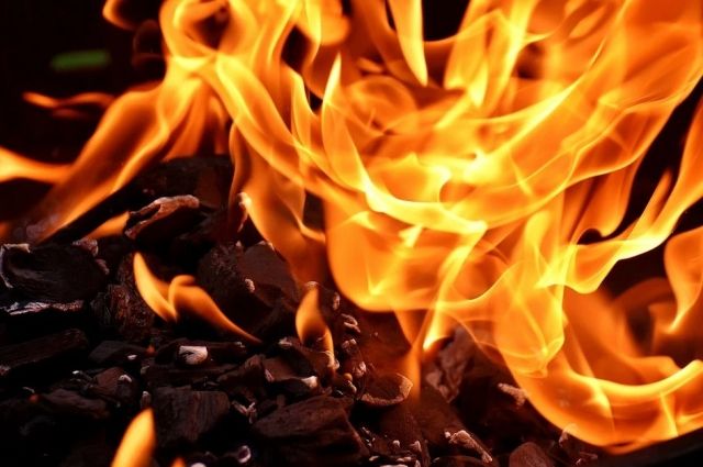 Двое детей погибли на пожаре в жилом доме в Заларинском районе