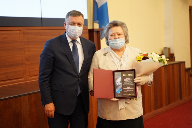 Губернатор Иркутской области вручил премии работникам учреждений культуры