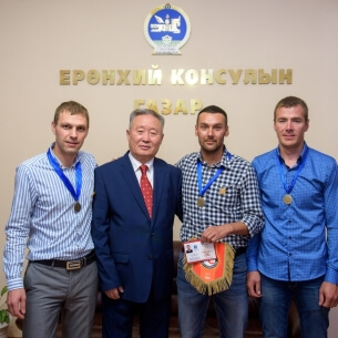 Три иркутских хоккеиста стали мастерами спорта Монголии