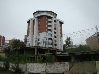 В Иркутске проводят комплексное обследование пяти недостроенных зданий