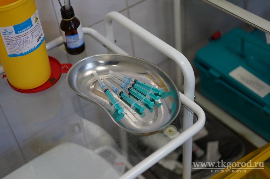 Более 330 тысяч доз вакцины от коронавируса получила Иркутская область